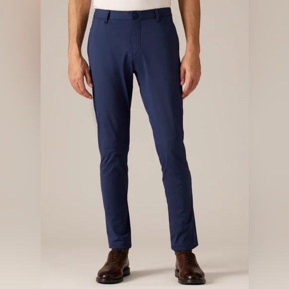 Rhone Commuter Pant Slim in Navy 32 x 32 - Picture 1 of 4